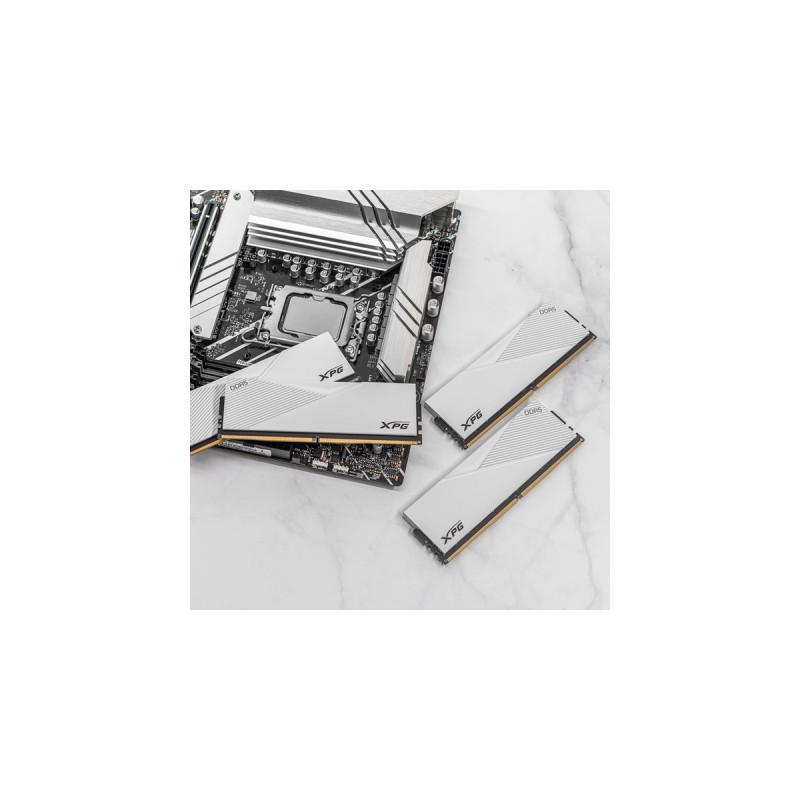 ADATA DIMM 32 GB DDR5-6000, Arbeitsspeicher(weiß, AX5U6000C3032G-CLAWH, Lancer, INTEL XMP)