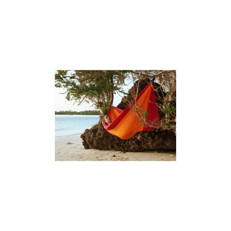 Amazonas Adventure Hammock Fire AZ-1030412, Camping-Hängematte(rot/orange)