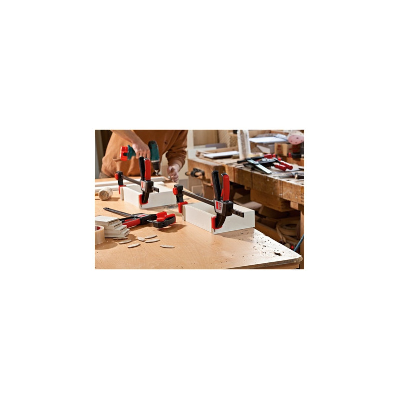 BESSEY Einhandzwinge EZS30-8(schwarz/rot, 300 / 80)