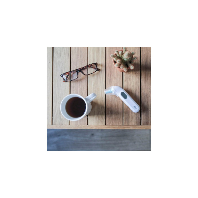 Braun IRT3030 Fieberthermometer ThermoScan 3(weiß, Infrarot-Ohrthermometer)