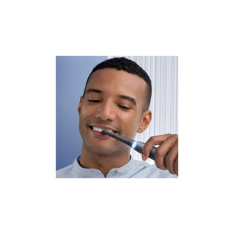 Braun Oral-B iO Series 7N, Elektrische Zahnbürste(schwarz, Black Onyx)