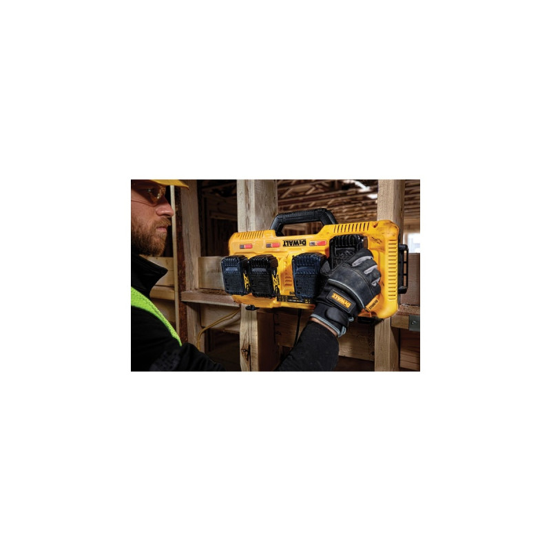 DEWALT Vierfach-Schnelladegerät DCB104(gelb/schwarz, für 10,8 V / 14,4 V / 18 V XR- bzw. XR FLEXVOLT Li-Ion-Akkus)