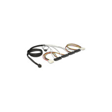 4x SAS(schwarz, 1 Meter)