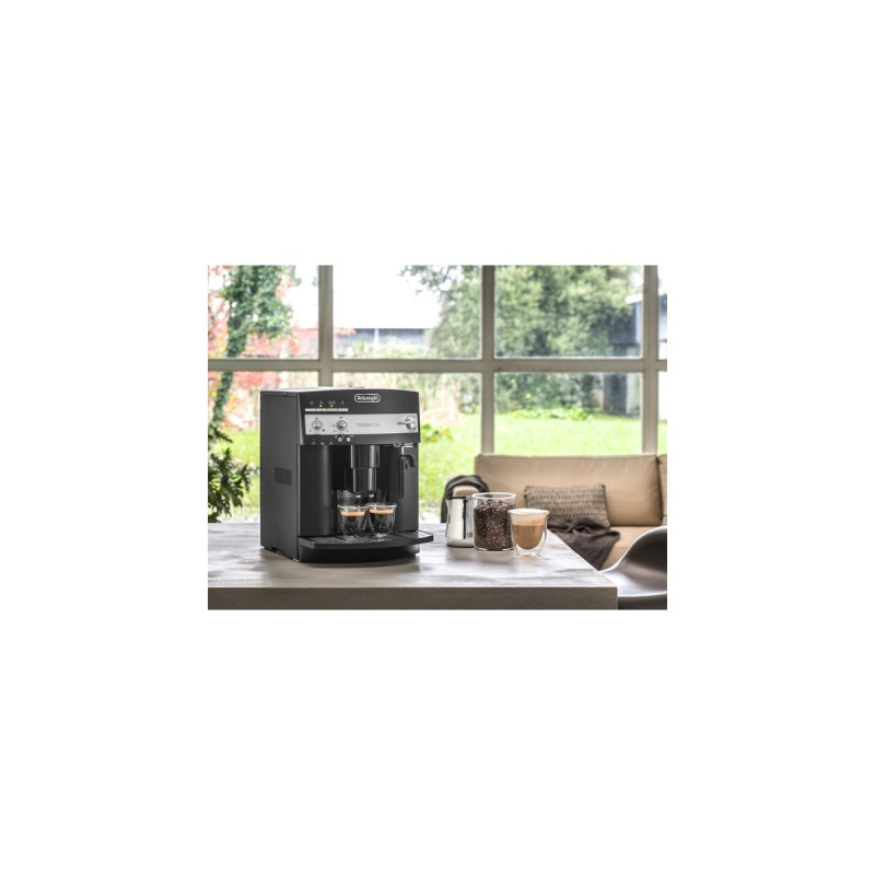 DeLonghi Magnifica ESAM 3000.B, Vollautomat(schwarz)