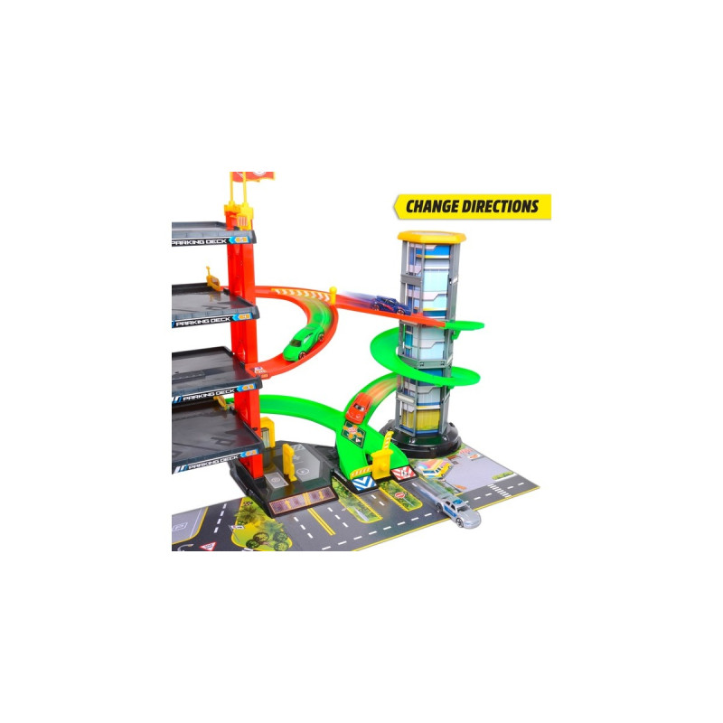Dickie Parking Garage, Spielgebäude