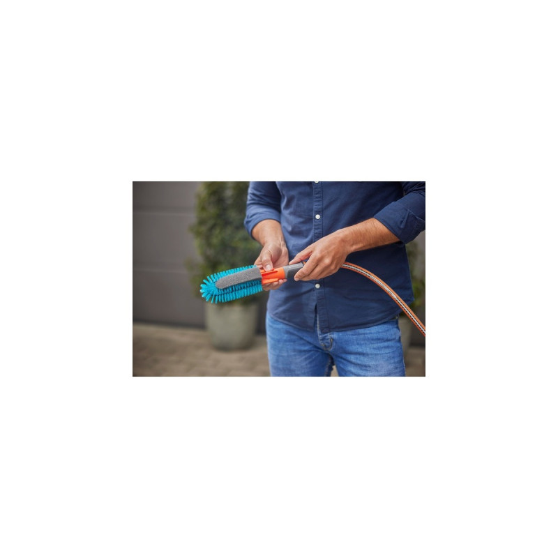 GARDENA Cleansystem Fahrrad Wasch-Set, Waschbürste(grau/türkis, inkl. 10 Seifenstäbchen, Schlauch, Reinigungsspritze)