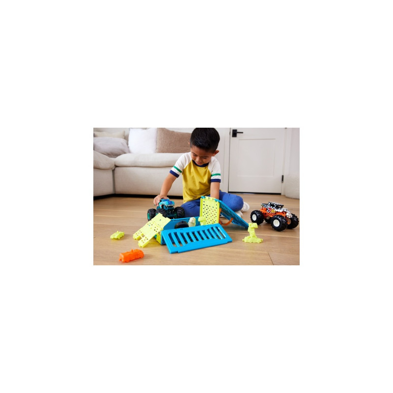 Hot Wheels Monster Trucks Mega Wrex Oversized Crash Cage (1:24), Spielfahrzeug
