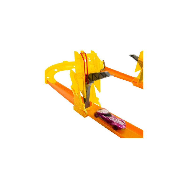 Hot Wheels Track Builder Lightning Boost Pack, Rennbahn(inkl. 1 Spielzeugauto)