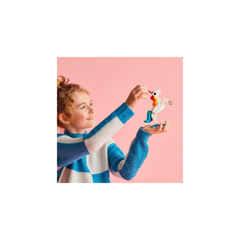 LEGO 31140 Creator 3-in-1 Magisches Einhorn, Konstruktionsspielzeug