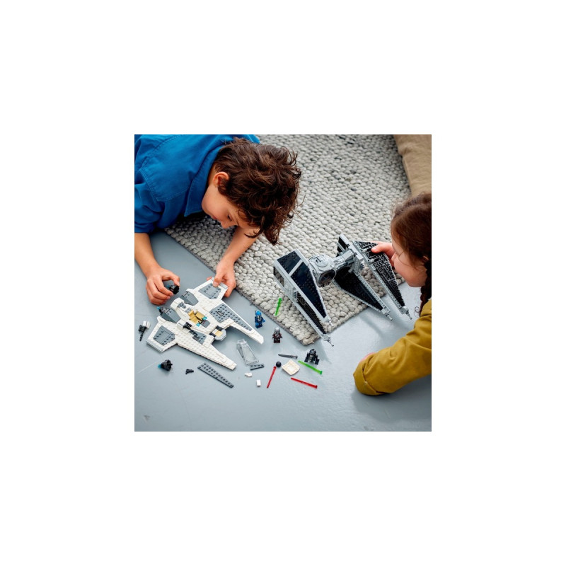 LEGO 75348 Star Wars Mandalorianischer Fang Fighter vs. TIE Interceptor, Konstruktionsspielzeug