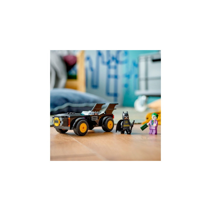 LEGO 76264 DC Super Heroes Verfolgungsjagd im Batmobile: Batman vs. Joker, Konstruktionsspielzeug