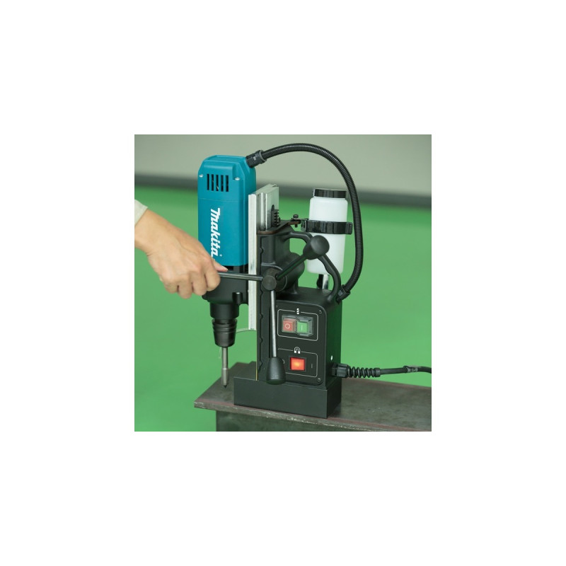 Makita Magnet-Kernbohrmaschine HB350(blau/schwarz, 1.050 Watt)