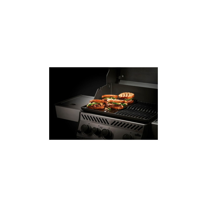 Napoleon Gasgrill Freestyle 425 SIB Graphit, mit SIZZLE ZONE + Plancha + Tool(graphit/schwarz, Aktionspaket 
