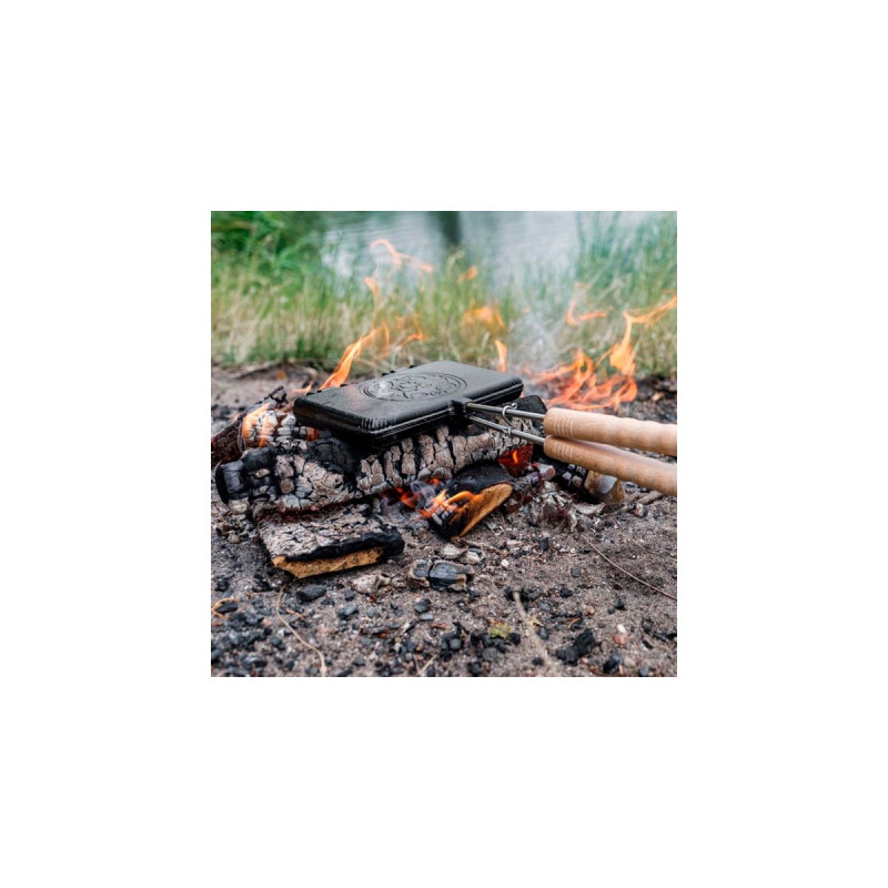 Petromax Waffeleisen, kurzer Stiel, Backform(schwarz/holz, für 2 Waffeln)