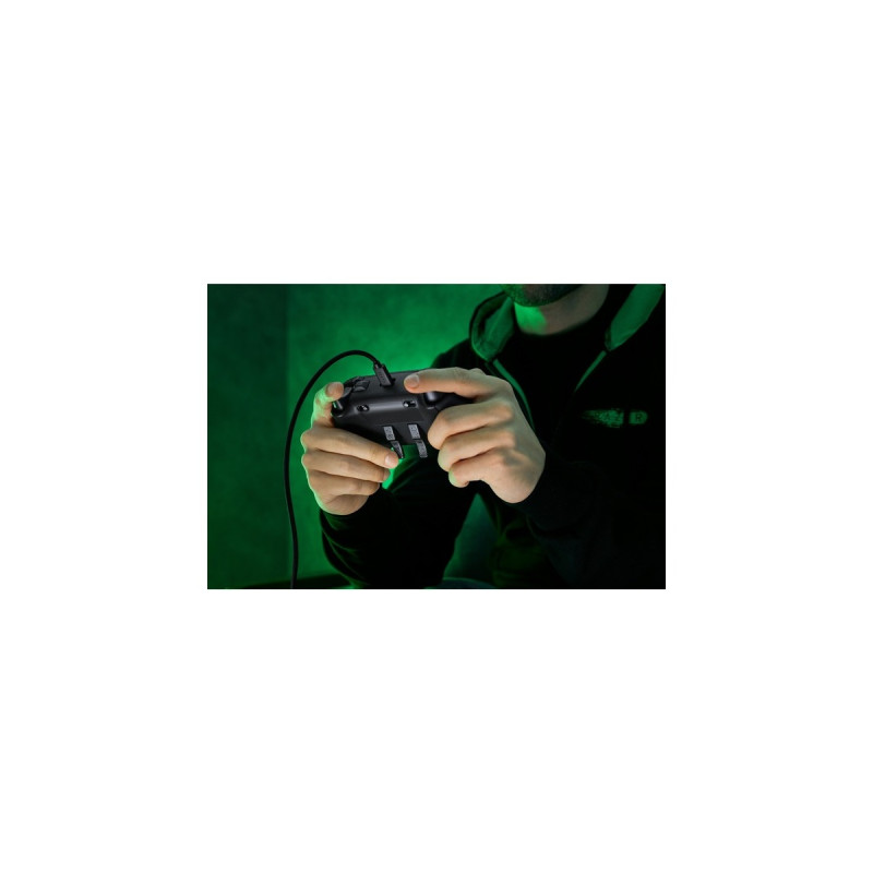 Razer Wolverine V2 Chroma, Gamepad(schwarz)