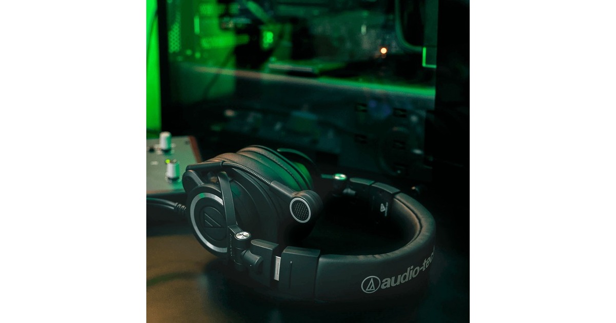 Audio-Technica ATH-M50xSTS StreamSet, Headset(schwarz, USB, Outlet) Audio-Technica ATH-M50xSTS StreamSet, Headset(schwarz, USB, Outlet)