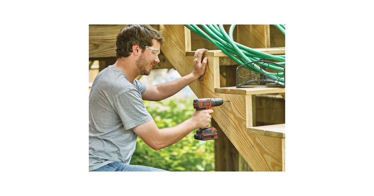 BLACK+DECKER Akku-Bohrschrauber BDCDC18BAFC, 18Volt(schwarz/orange, 2x Li-Ionen Akku (1,5Ah), 80-tlg. Zubehör-Set) BLACK+DECKER Akku-Bohrschrauber BDCDC18BAFC, 18Volt(schwarz/orange, 2x Li-Ionen Akku (1,5Ah), 80-tlg. Zubehör-Set)