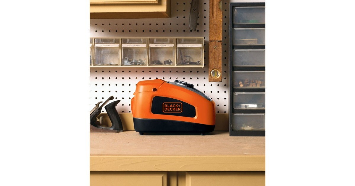 BLACK+DECKER Kompressor ASI300, 11bar, Luftpumpe(orange/schwarz, 12 Volt Zigarettenzünder-Anschluss)