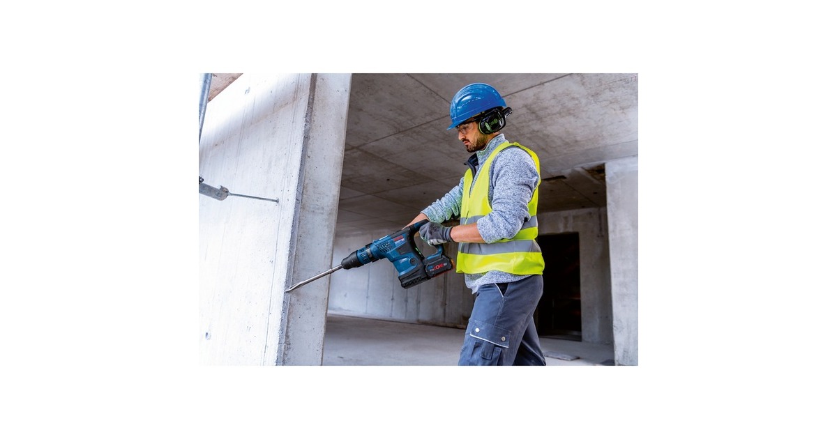 Bosch Akku-Bohrhammer BITURBO GBH 18V-36 C Professional(blau/schwarz, 2x Akku ProCORE18V 8,0Ah, Bluetooth Modul, im Koffer)