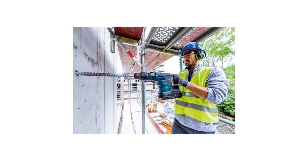 Bosch Akku-Bohrhammer BITURBO GBH 18V-36 C Professional solo(blau/schwarz, ohne Akku und Ladegerät, Bluetooth Modul, im Koffer)