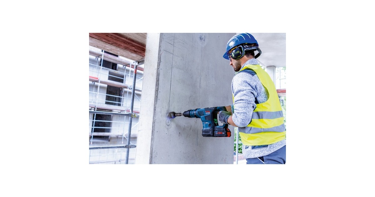 Bosch Akku-Bohrhammer BITURBO GBH 18V-36 C Professional solo(blau/schwarz, ohne Akku und Ladegerät, Bluetooth Modul, im Koffer)