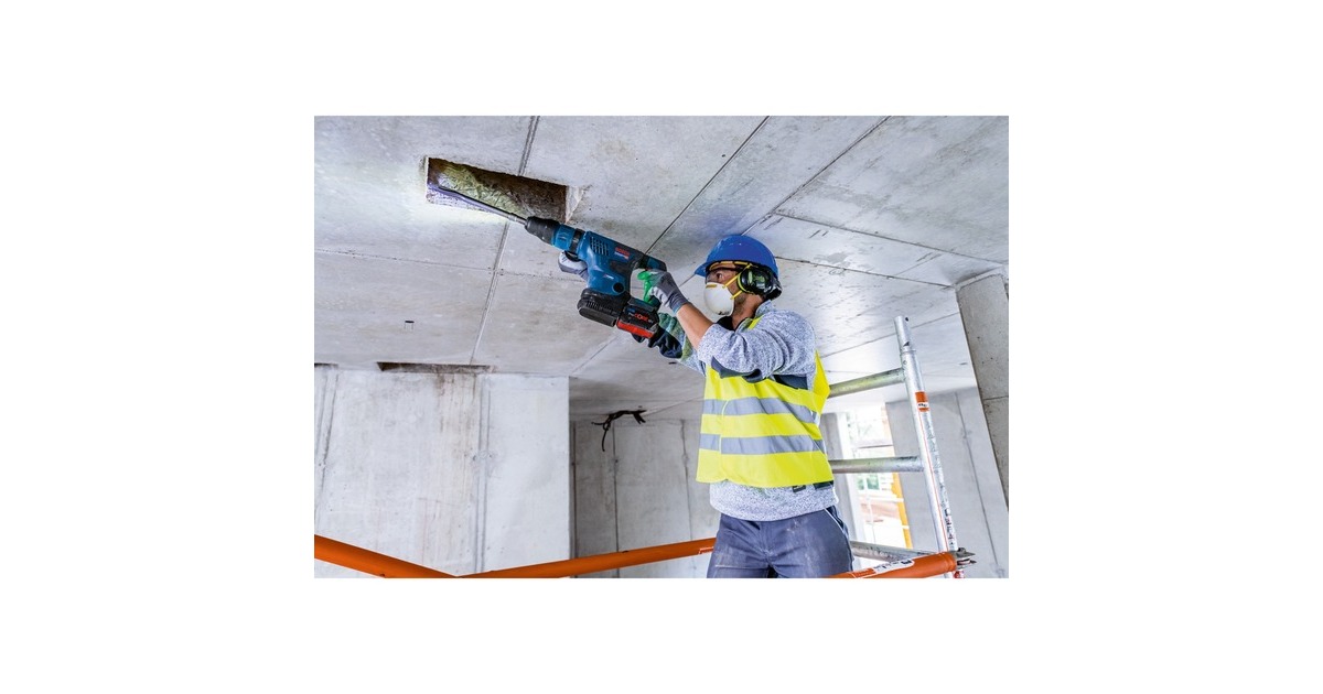 Bosch Akku-Bohrhammer BITURBO GBH 18V-36 C Professional solo(blau/schwarz, ohne Akku und Ladegerät, Bluetooth Modul, im Koffer)