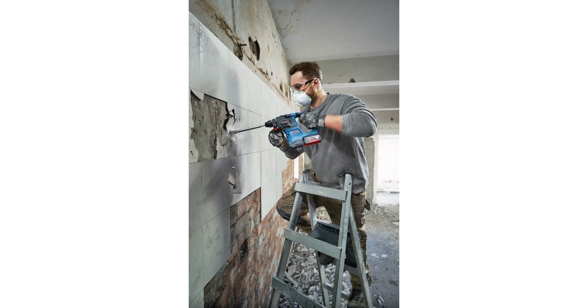 Bosch Akku-Bohrhammer GBH 18V-22 Professional, 18Volt(blau/schwarz, 2x Li-Ionen Akku 4,0Ah, in L-BOXX)
