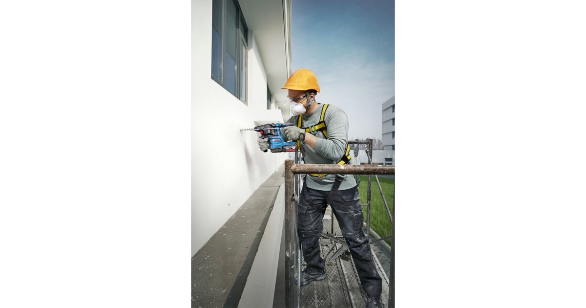 Bosch Akku-Bohrhammer GBH 18V-22 Professional solo, 18Volt(blau/schwarz, ohne Akku und Ladegerät, in L-BOXX)