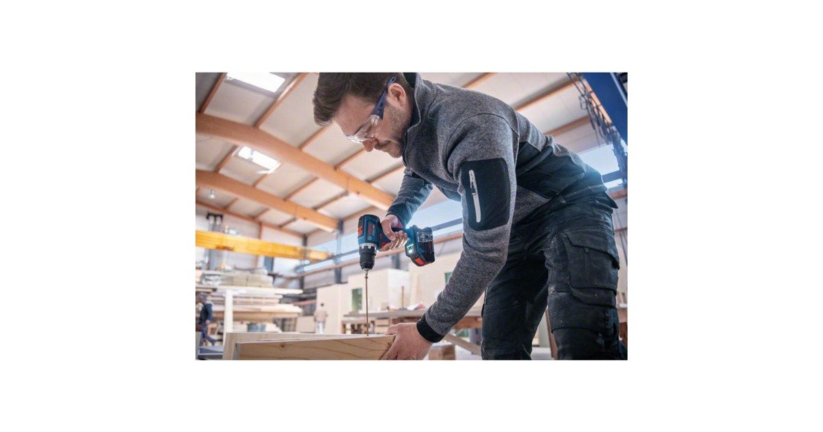 Bosch Akku-Bohrschrauber GSR 18V-90 C Professional, 18Volt(blau/schwarz, 2x Li-Ion Akku ProCORE18V 4,0Ah, Bluetooth Modul, in L-BOXX)