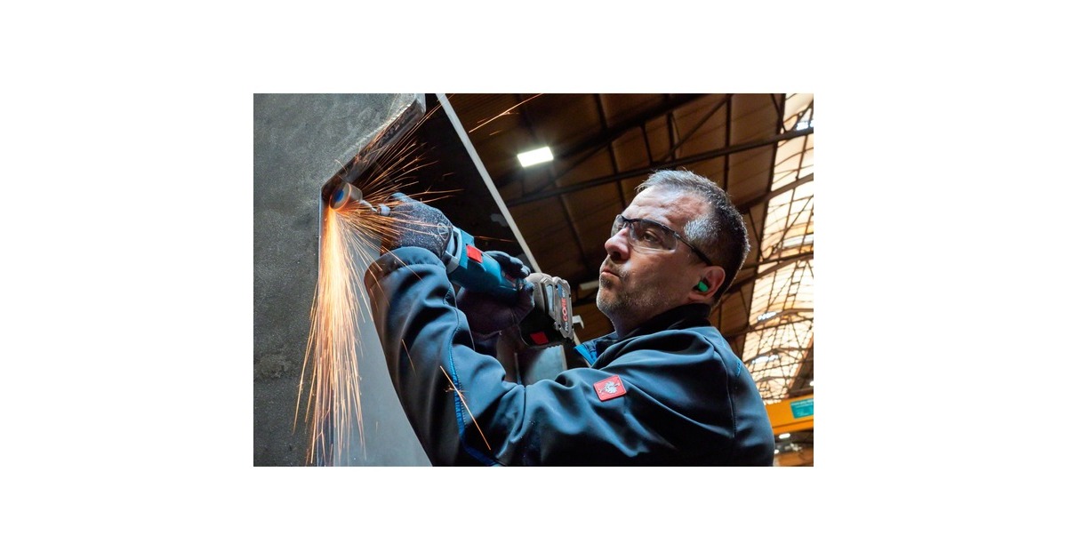 Bosch Akku-Geradschleifer GGS 18V-23 LC Professional solo, 18Volt(blau/schwarz, ohne Akku und Ladegerät, in L-BOXX)