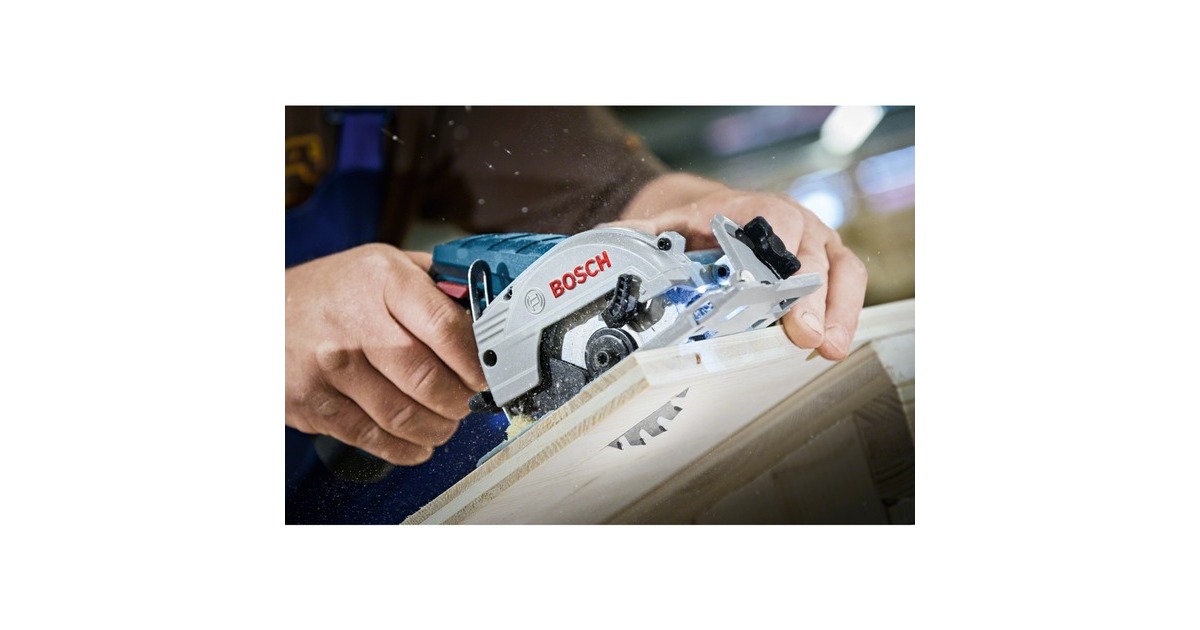 Bosch Akku-Handkreissäge GKS 12V-26 Professional, 12Volt(blau/schwarz, 2x Li-Ionen Akku 3,0Ah, in L-BOXX)