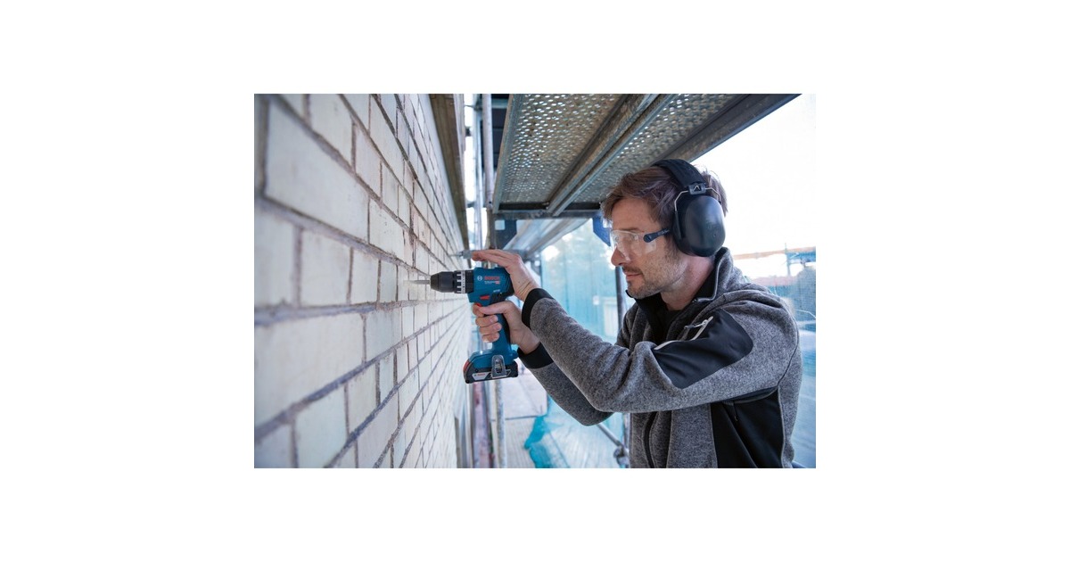 Bosch Akku-Schlagbohrschrauber GSB 18V-45 Professional, 18Volt(blau/schwarz, 2x Li-Ionen Akku 2,0Ah, in L-Case)