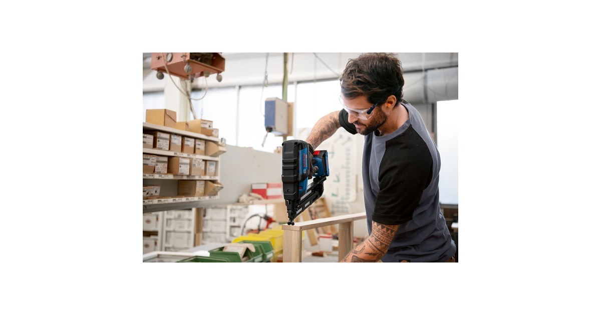 Bosch Akku-Stauchkopfnagler GNH 18V-64 M Professional solo, 18Volt(blau/schwarz, ohne Akku und Ladegerät)