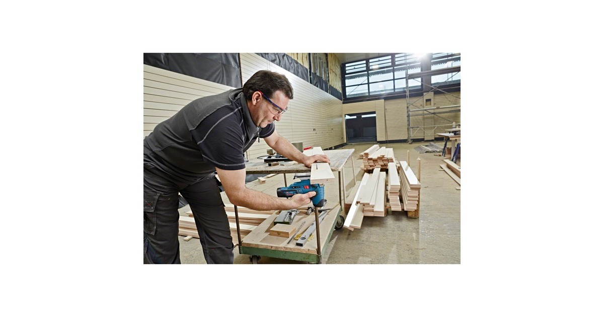 Bosch Akku-Stichsäge GST 12V-70 solo Professional, 12 Volt(blau, ohne Akku und Ladegerät, in L-BOXX)