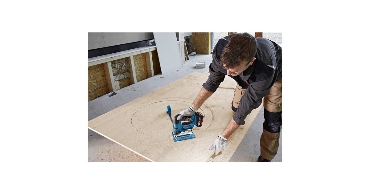 Bosch Akku-Stichsäge GST 18V-Li B Professional, 18 Volt(blau/schwarz, 2x Li-Ionen Akku 4,0Ah, in L-BOXX)