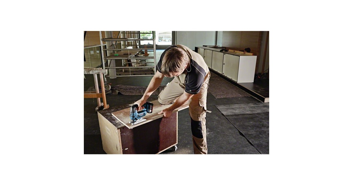 Bosch Akku-Stichsäge GST 18V-Li S Professional solo(blau, ohne Akku und Ladegerät, in L-BOXX 136)