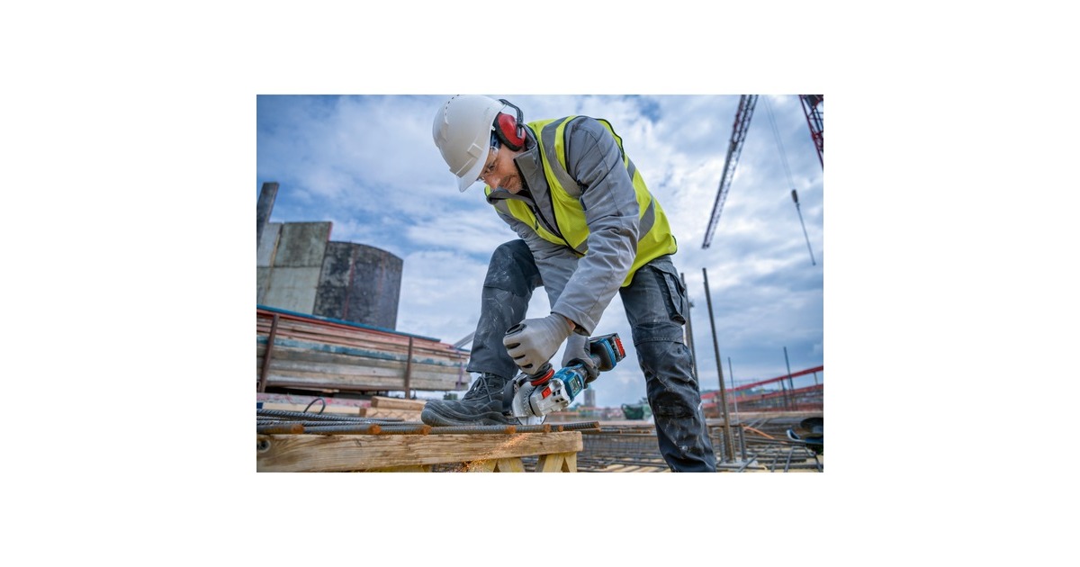 Bosch Akku-Winkelschleifer BITURBO GWS 18V-15 PSC Professional(blau/schwarz, 2x Akku ProCORE18V 8,0Ah, in L-BOXX)