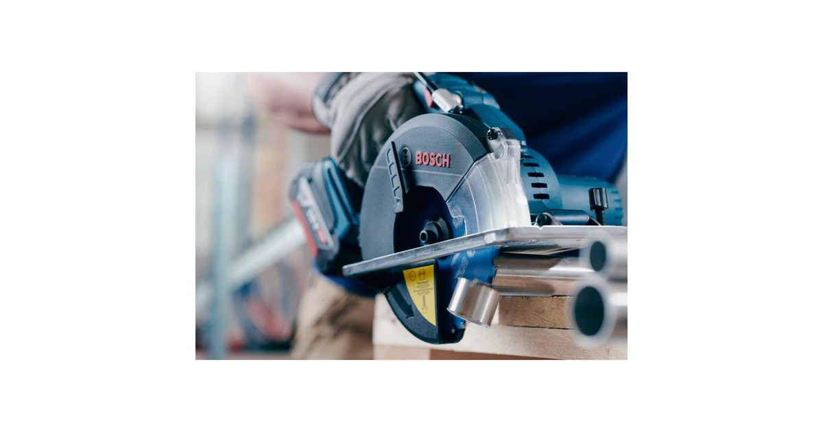 Bosch Kreissägeblatt Expert for Stainless Steel, Ø 136mm, 30Z(Bohrung 20mm, für Akku-Handkreissägen)