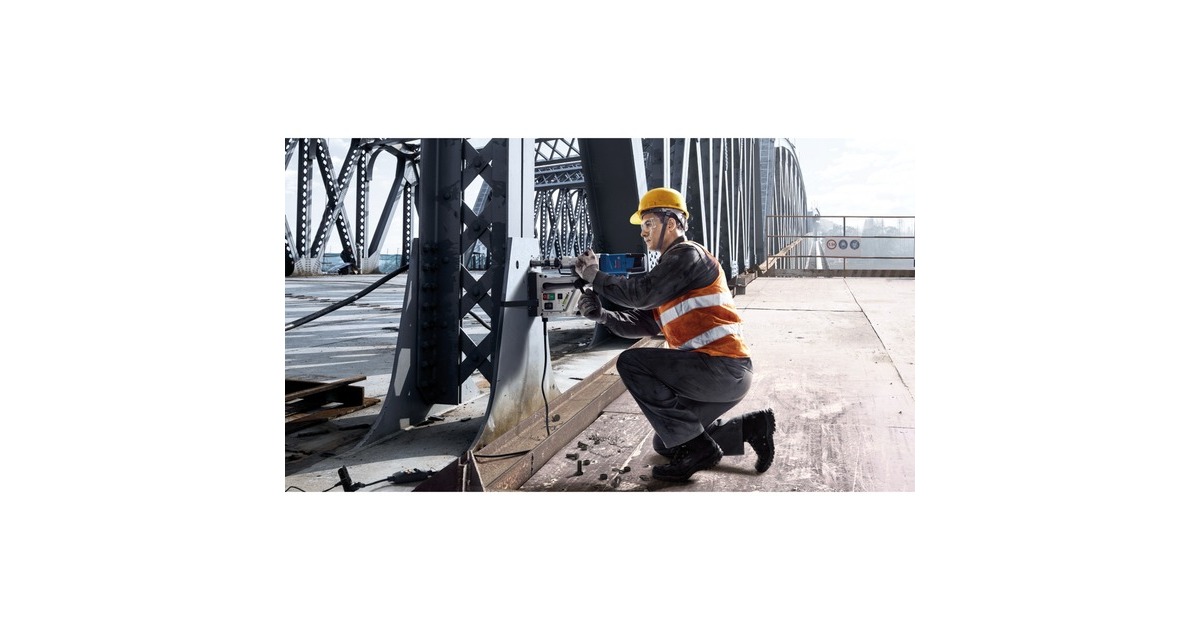 Bosch Magnet-Kernbohrmaschine GBM 50-2 Professional(blau, 1.200 Watt, Koffer)