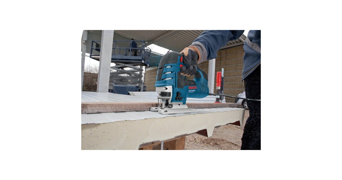 Bosch Stichsäge GST 150 BCE Professional(blau, Handwerkerkoffer, 780 Watt)
