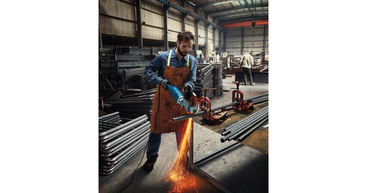 Bosch Winkelschleifer GWS 20-230 P Professional(blau, 2.000 Watt, inkl. Diamanttrennscheibe)