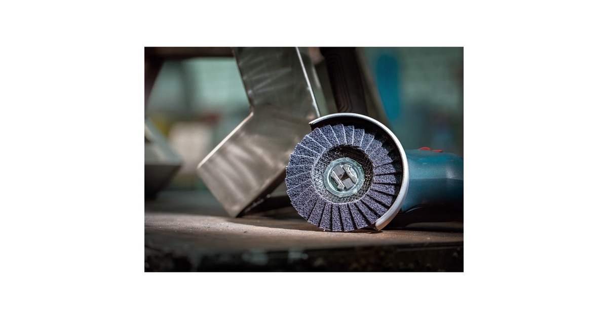 Bosch X-LOCK Fächerscheibe EXPERT N475 SCM, Ø 125mm, Schleifscheibe(Bohrung 22,23mm, Grob)