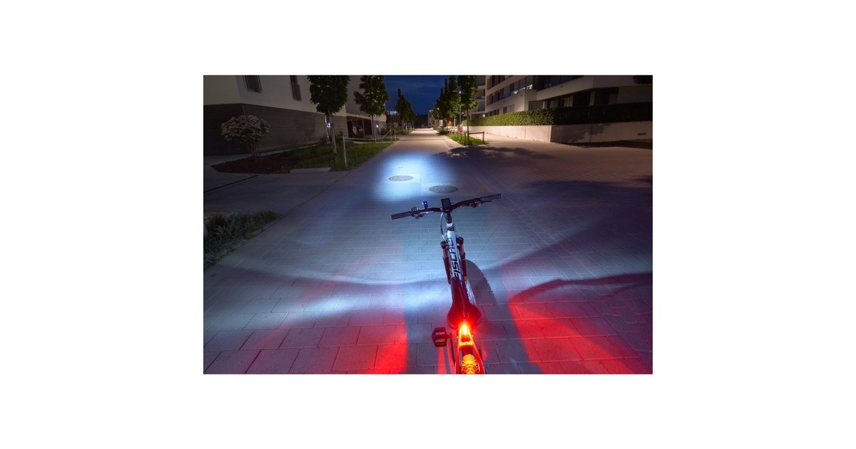 FISCHER Fahrrad Akku Leuchten-Set 30 Lux, LED-Leuchte