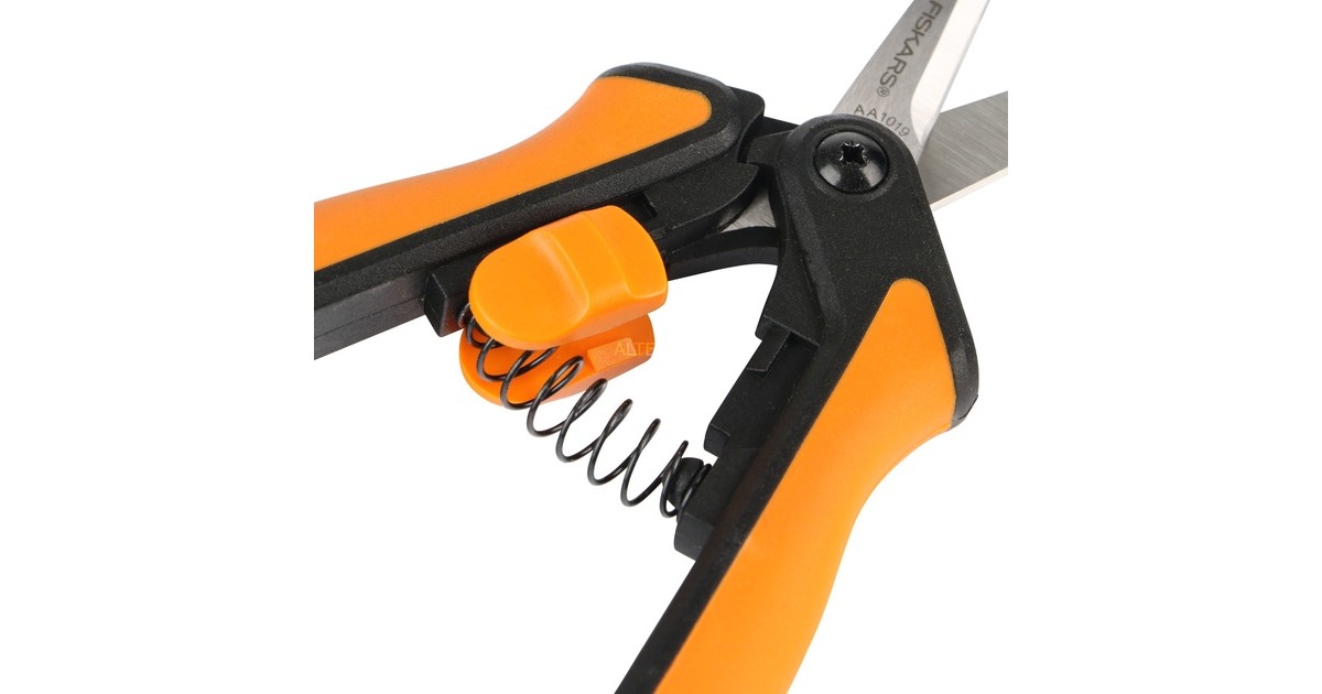 Fiskars Solid Microtip Gartenschere SP13(orange/schwarz)