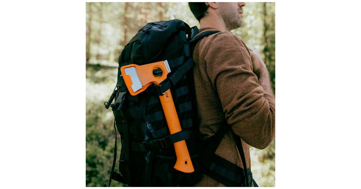 Fiskars X-series X13 Ultraleichte Wander- / Campingaxt, Axt/Beil(orange)