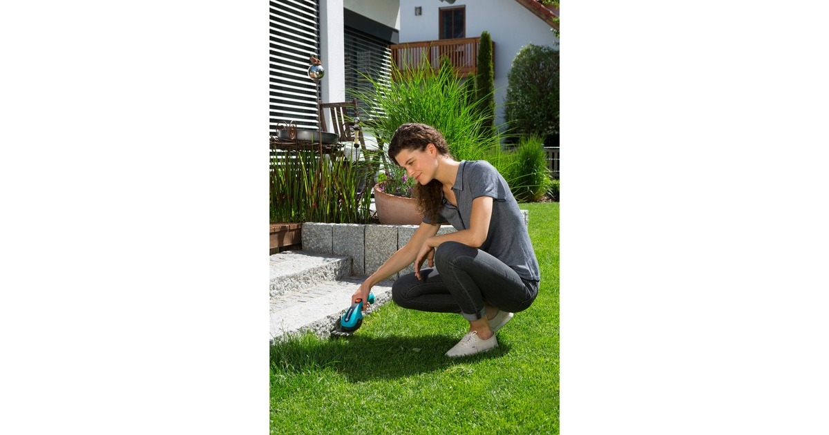 GARDENA Akku-Grasschere ClassicCut Li, 3,6Volt(türkis/schwarz, Li-Ionen-Akku 2,5Ah)