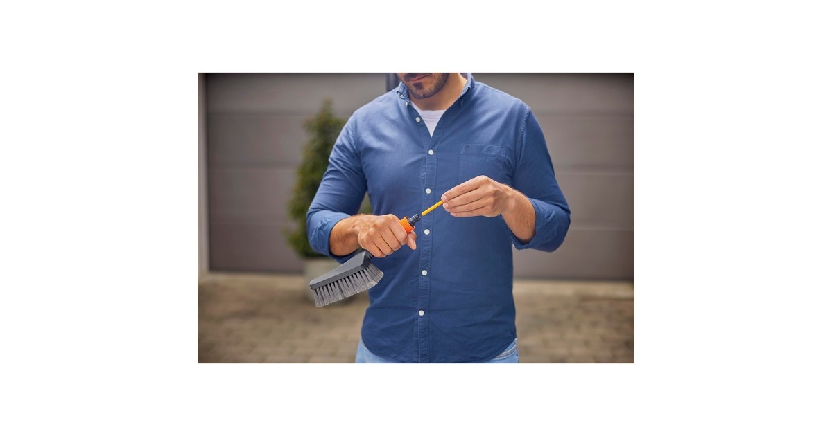 GARDENA Cleansystem Wasch-Set mit Handbürste M soft, Waschbürste(grau, inkl. 10 Seifenstäbchen)