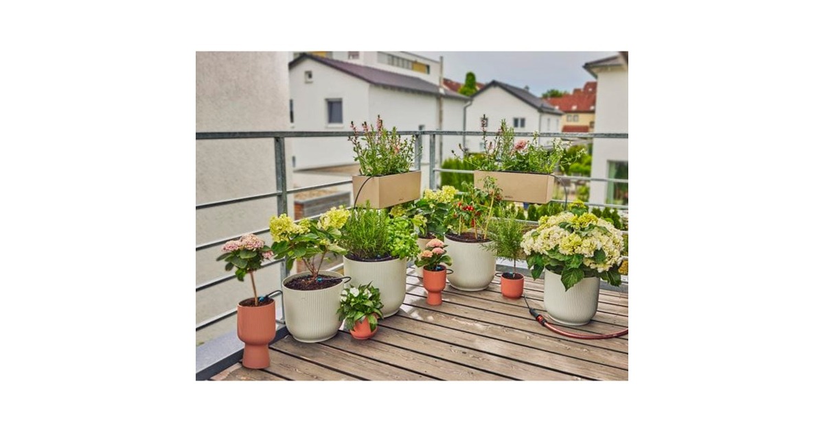 GARDENA Micro-Drip-System Tropfbewässerung Set Balkon, 15 Pflanzen, Tropfer(schwarz/grau, Modell 2023)