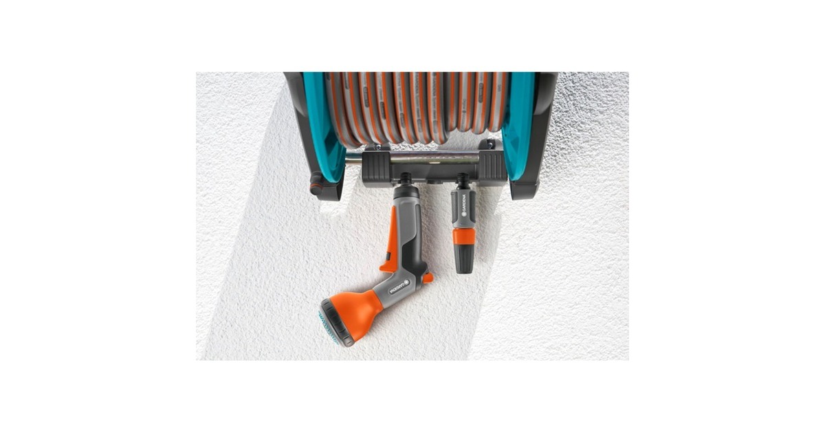 GARDENA Wand-Schlauchtrommel Classic 50 Set, mit Schlauch(grau/türkis, 20 Meter, mit Systemteilen und Spritze)