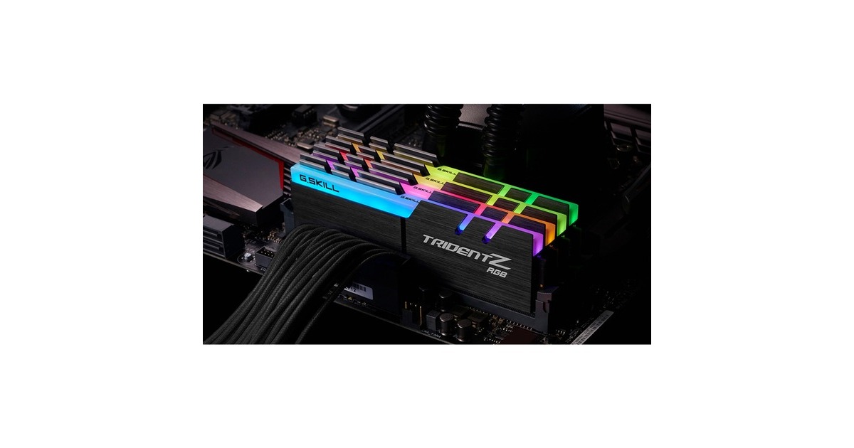 G.Skill DIMM 32 GB DDR4-3600 (4x 8 GB) Quad-Kit, Arbeitsspeicher(schwarz, F4-3600C16Q-32GTZRC, Trident Z RGB, INTEL XMP)